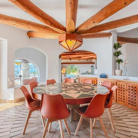 Puccinelli Bed & Breakfast *