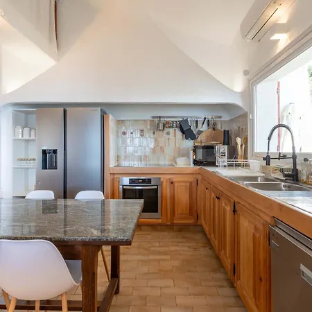 Puccinelli * Porto-Vecchio (Corsica)