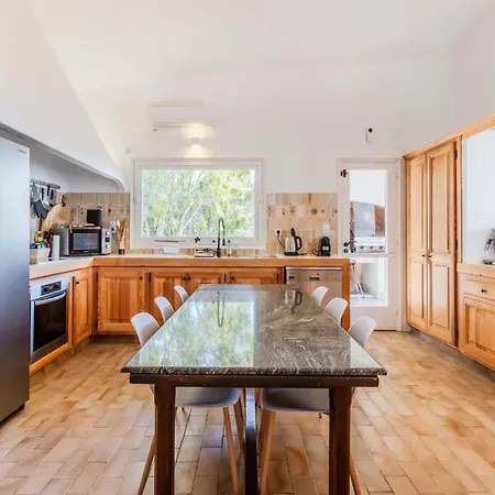 Puccinelli Bed & Breakfast *