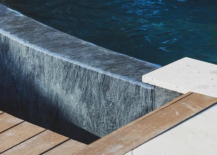 Puccinelli * פורטו-וישיו