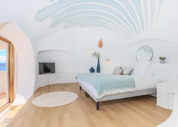 Puccinelli לינה וארוחת בוקר