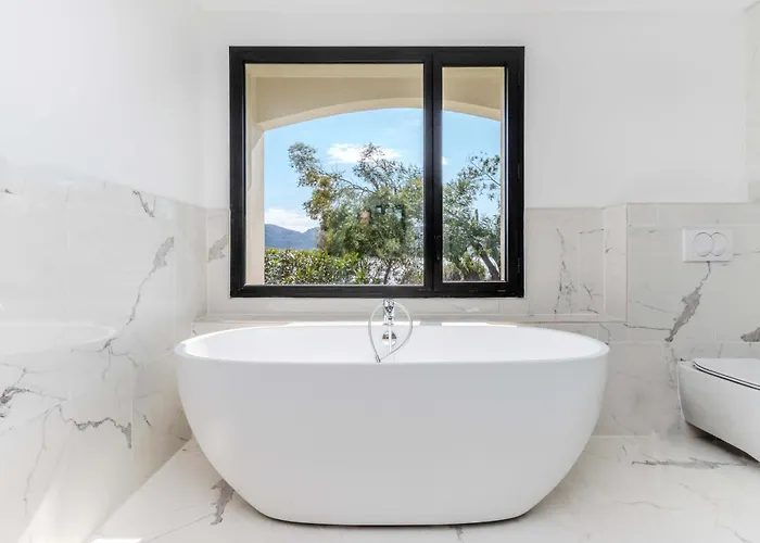 Puccinelli * פורטו-וישיו