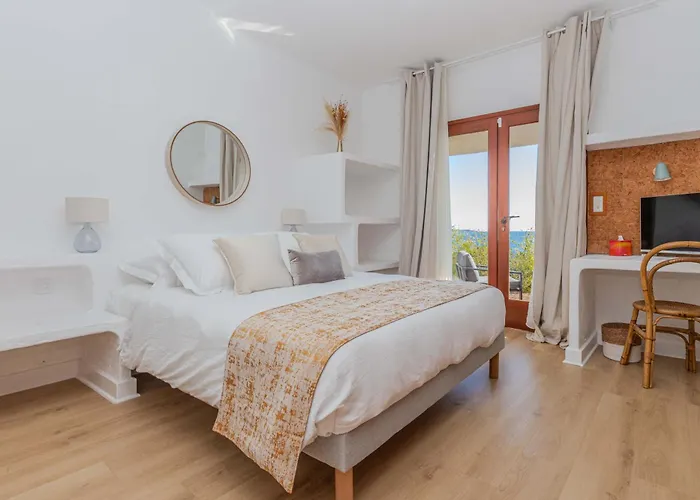 לינה וארוחת בוקר Puccinelli