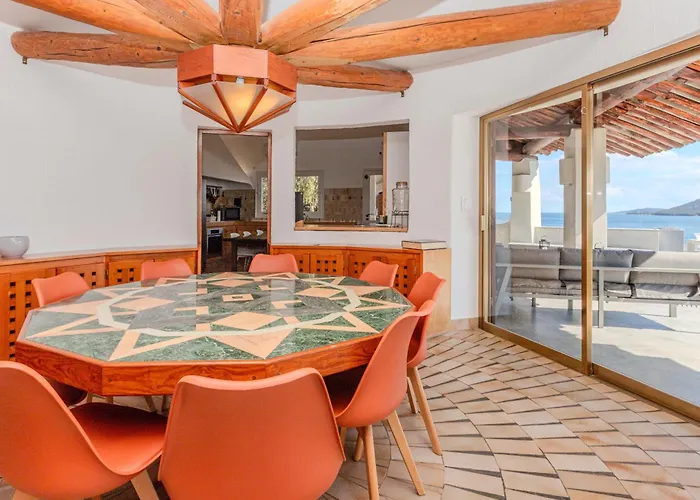 Puccinelli פורטו-וישיו